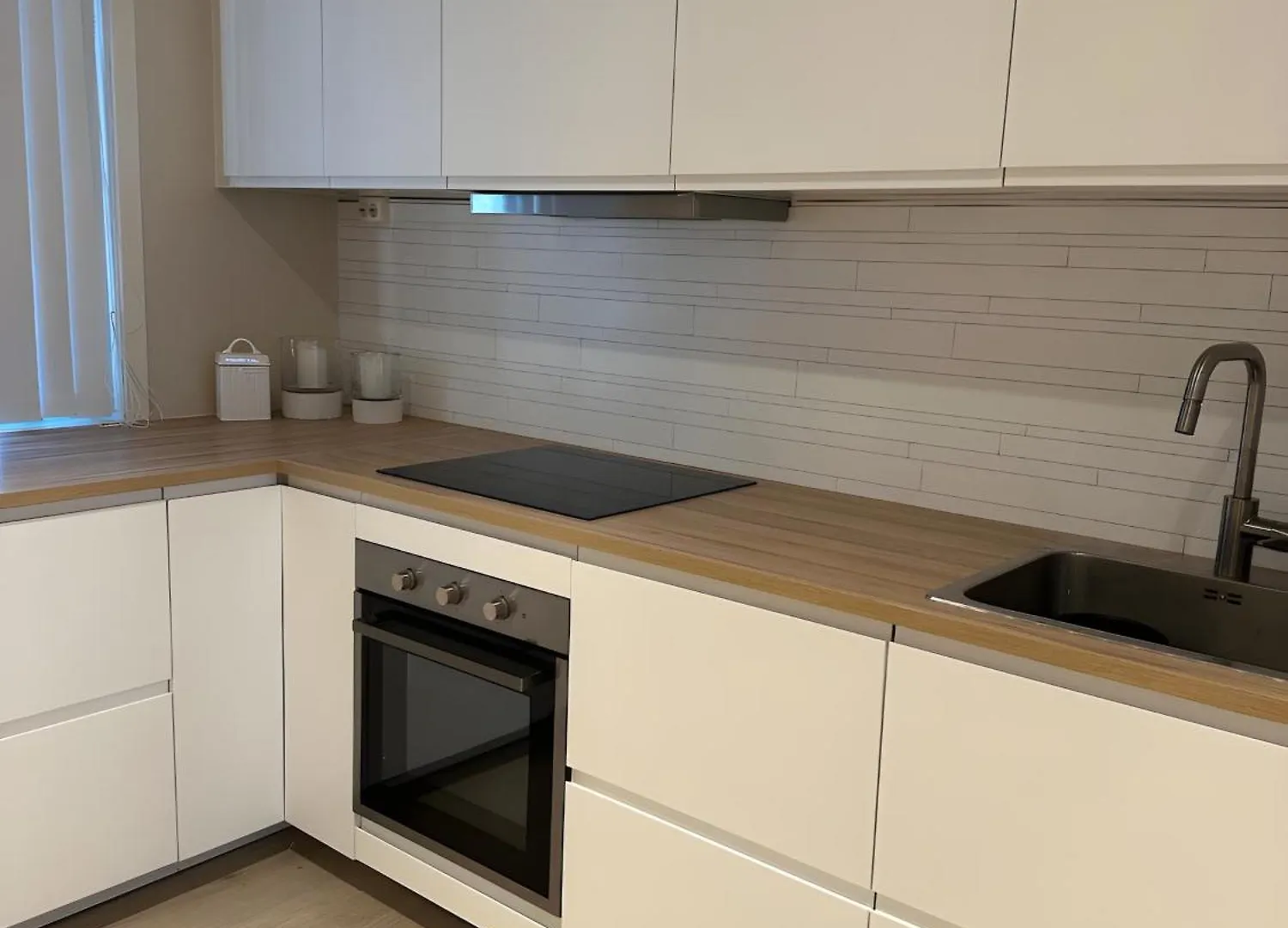Cute Apartment In High Rise Bergen 0*,